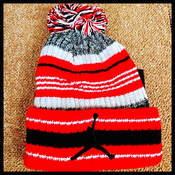 MICHAEL JORDAN BEANIE HAT. - Picture 1 of 1